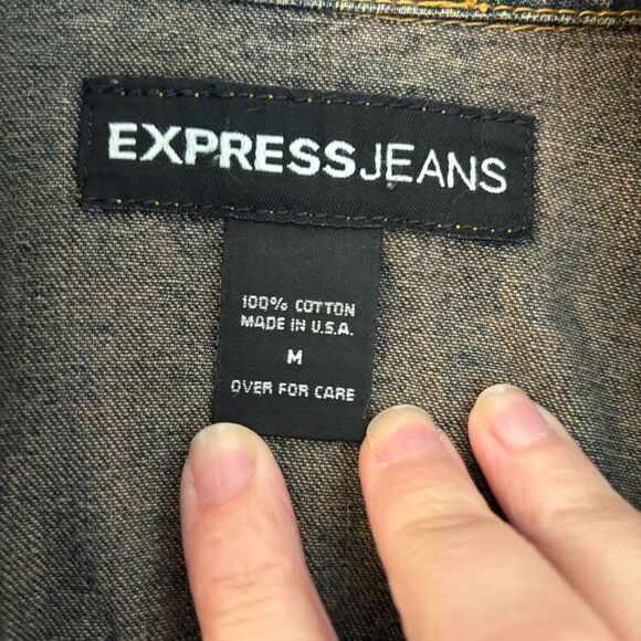 Express Women’s denim Jean jacket with pockets size medium GUC - read! - Picture 8 of 11